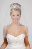 SIMPLE PEARL AND DIAMANTE VEIL